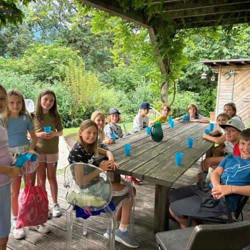 Wasserspaß und Pizza-Party