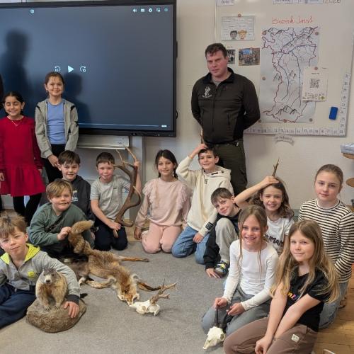 Gruppenfoto mit den Jägern